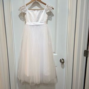 Girls White Formal Tulle Dress with Lace Shoulders